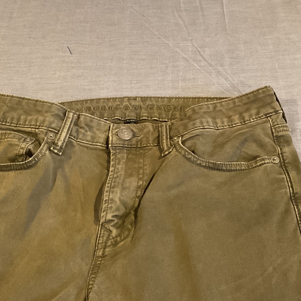 American Eagle Khaki Green Trousers